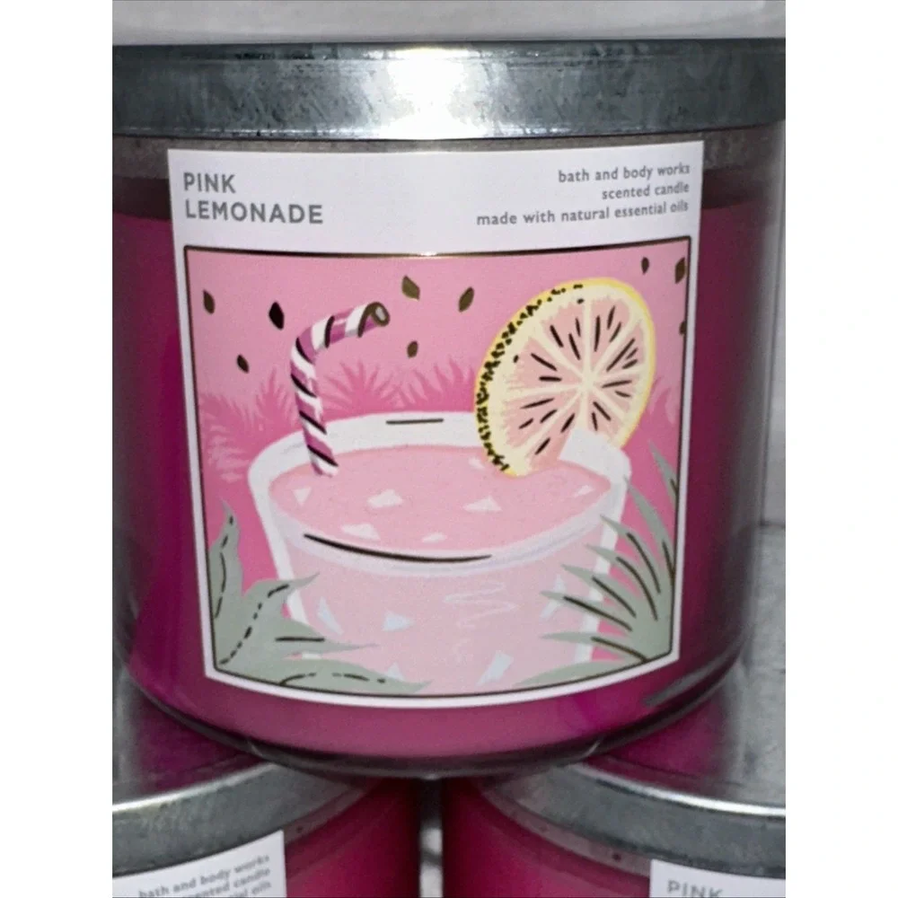 Bath & Body Works Pink Lemonade 3-Wick Scented Candle 14.5oz Essential Oils